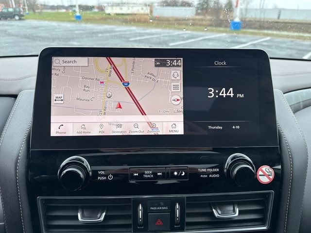 Nissan Armada Platinum AWD 2023