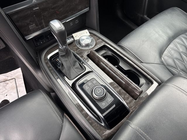 Nissan Armada Platinum AWD 2023