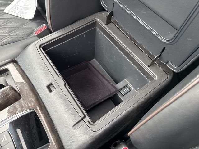 Nissan Armada Platinum AWD 2023