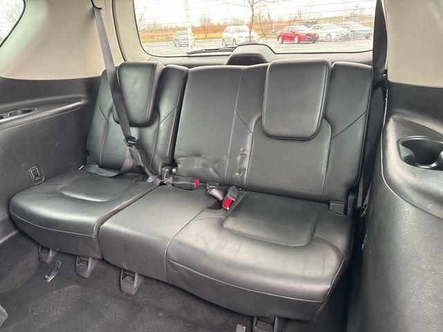 Nissan Armada Platinum AWD 2023