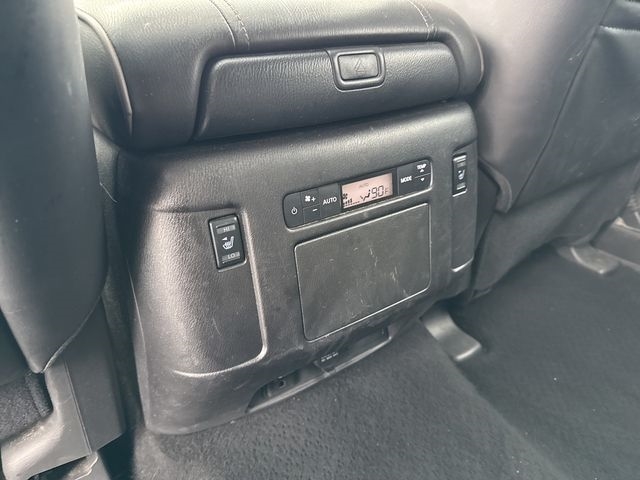 Nissan Armada Platinum AWD 2023