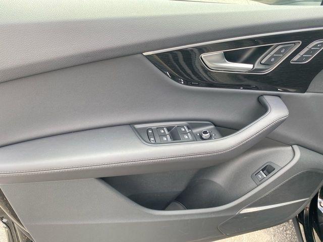 Audi Q7 Premium Plus 45 TFSI quattro 2024