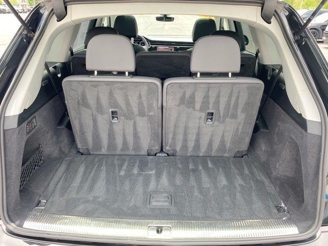 Audi Q7 Premium Plus 45 TFSI quattro 2024