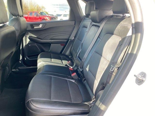 Ford Escape Plug-in Hybrid SEL 2022