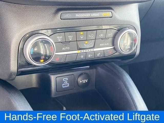 Ford Escape Plug-in Hybrid SEL 2022