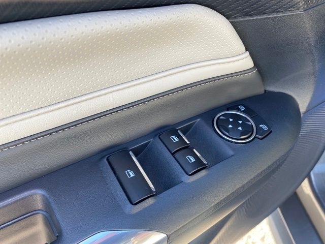 Ford Mustang EcoBoost Premium Convertible 2024