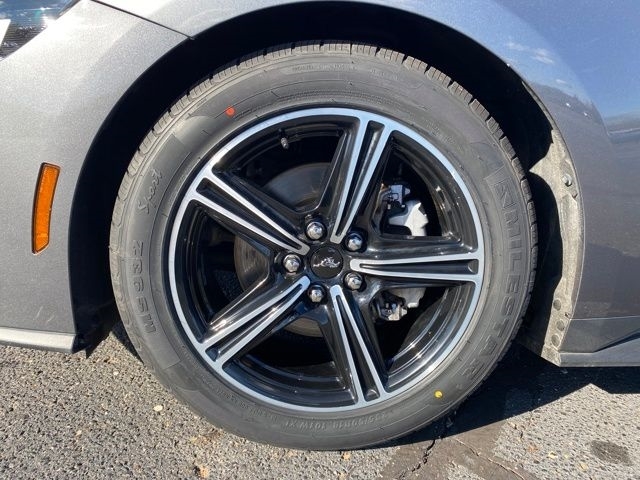 Ford Mustang EcoBoost Premium Convertible 2024