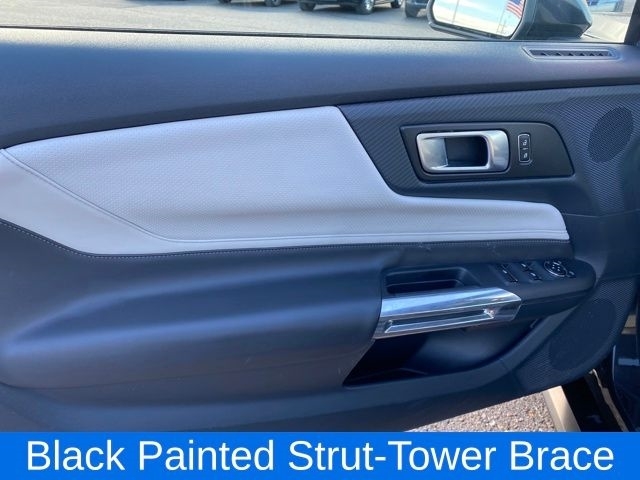 Ford Mustang EcoBoost Premium Convertible 2024