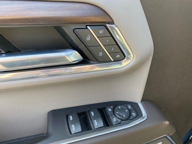 GMC Sierra 1500 SLT Crew Cab 4WD 2023