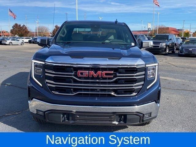 GMC Sierra 1500 SLT Crew Cab 4WD 2023