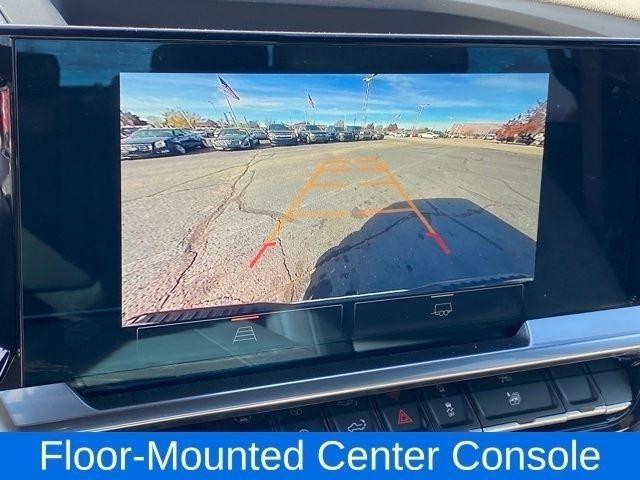 GMC Sierra 1500 SLT Crew Cab 4WD 2023