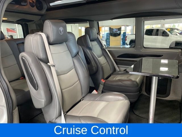 Chevrolet Express LS 2500 2021