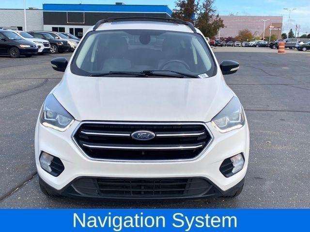 Ford Escape Titanium 4WD 2017