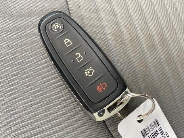 Ford Escape Titanium 4WD 2017