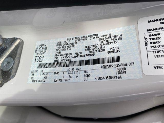 Ford Escape Titanium 4WD 2017