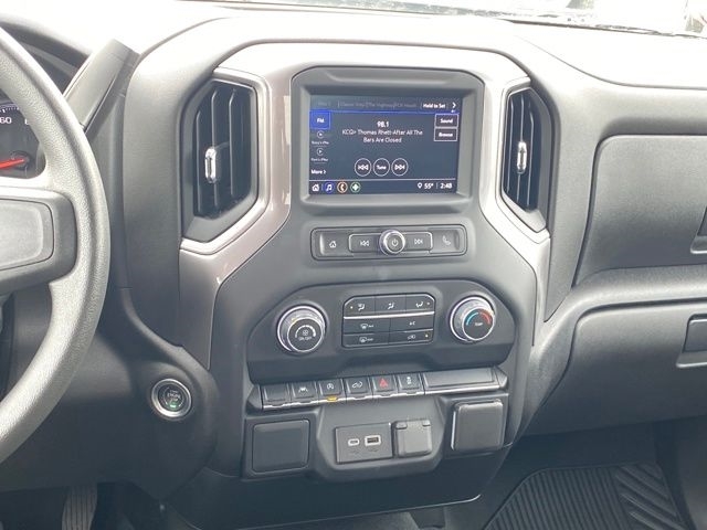 Chevrolet Silverado 1500 Custom Double Cab 4WD 2022