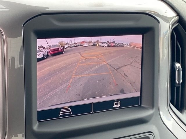 Chevrolet Silverado 1500 Custom Double Cab 4WD 2022