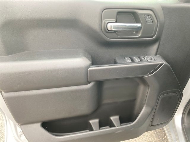 Chevrolet Silverado 1500 Custom Double Cab 4WD 2022