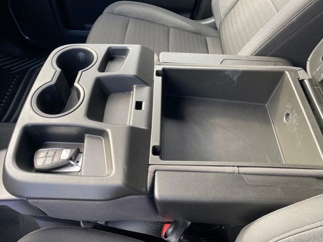 GMC Sierra 1500 Elevation L Crew Cab 4WD 2024