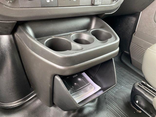 GMC Savana G2500 Extended Cargo 2024