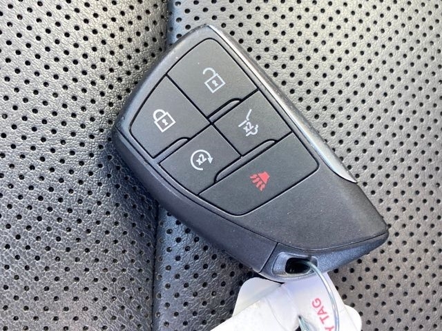 Buick Envision Essense 2023