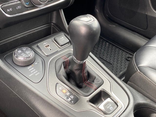 Jeep Cherokee Trailhawk 4WD 2022