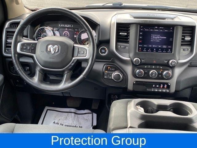 RAM 1500 Big Horn Crew Cab SWB 4WD 2020