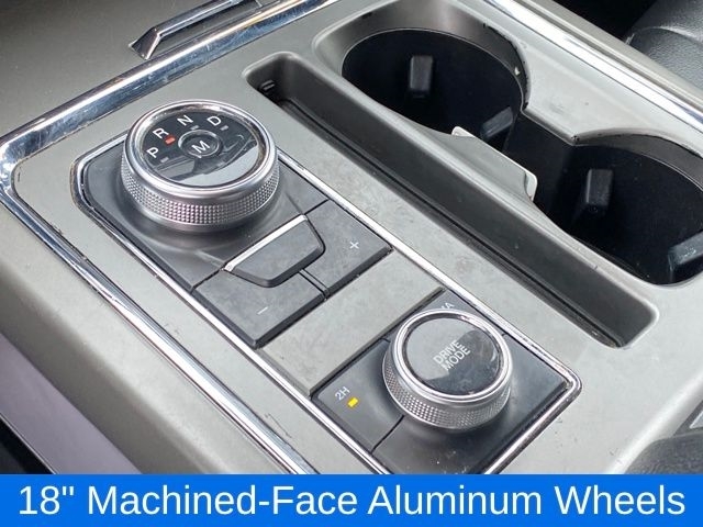 Ford Expedition XLT 4WD 2020