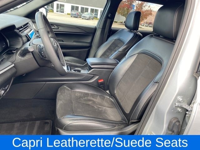 Jeep Grand Cherokee L Laredo 4WD 2023