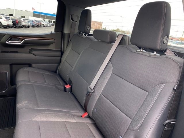 Chevrolet Silverado 1500 LT-L Crew Cab 4WD 2024