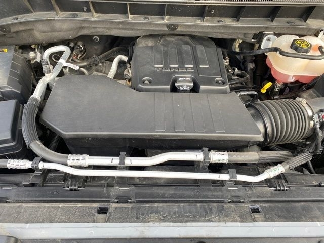 Chevrolet Silverado 1500 LT-L Crew Cab 4WD 2024