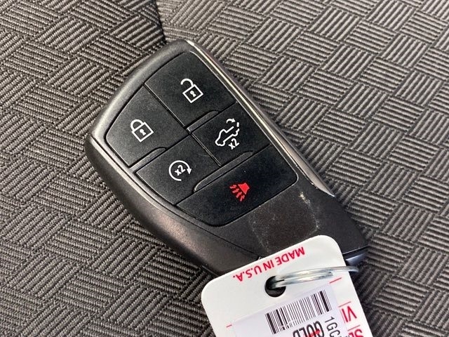 Chevrolet Silverado 1500 LT-L Crew Cab 4WD 2024