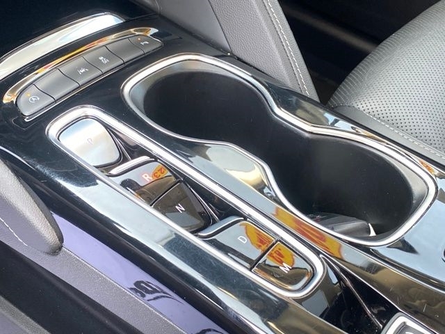 Buick Envision Essense 2023