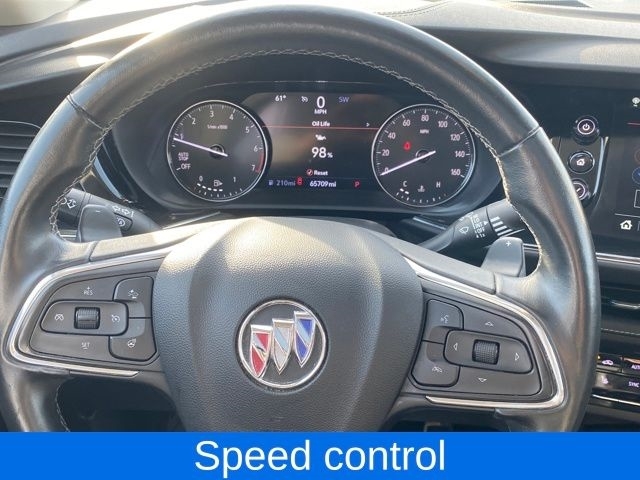 Buick Envision Essense 2023