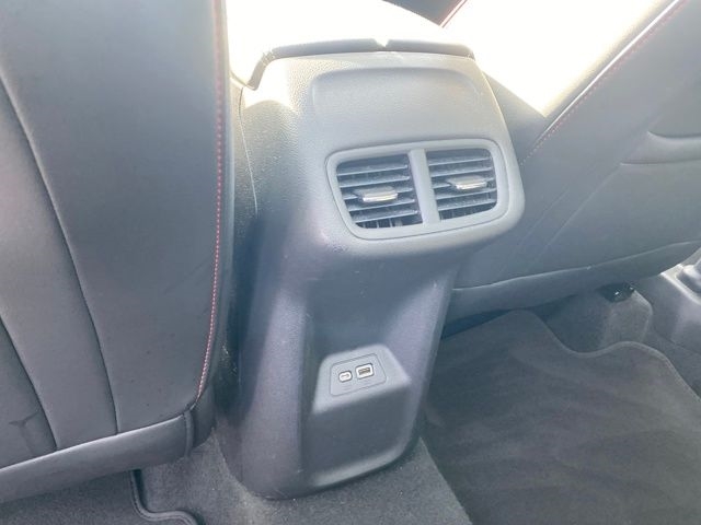 Buick Envision Essense 2023