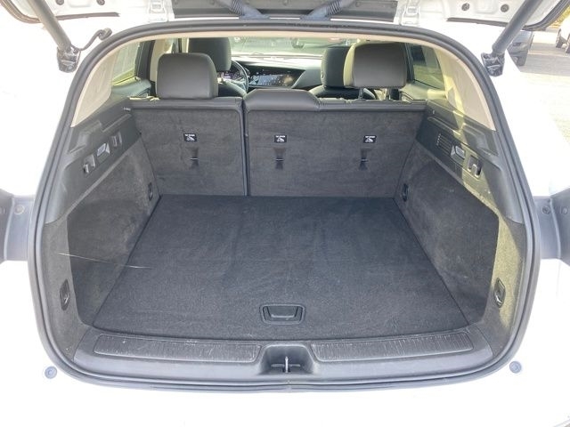 Buick Envision Essense 2023