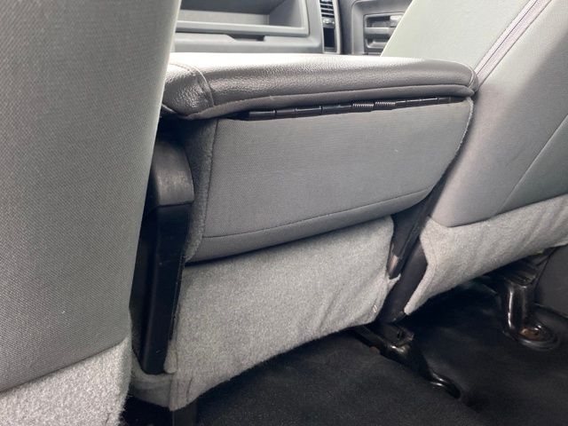 RAM 1500 Tradesman Quad Cab 4WD 2016