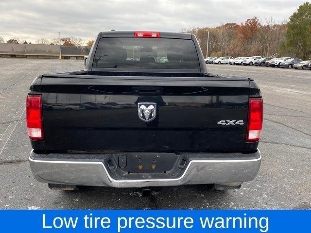 RAM 1500 Tradesman Quad Cab 4WD 2016