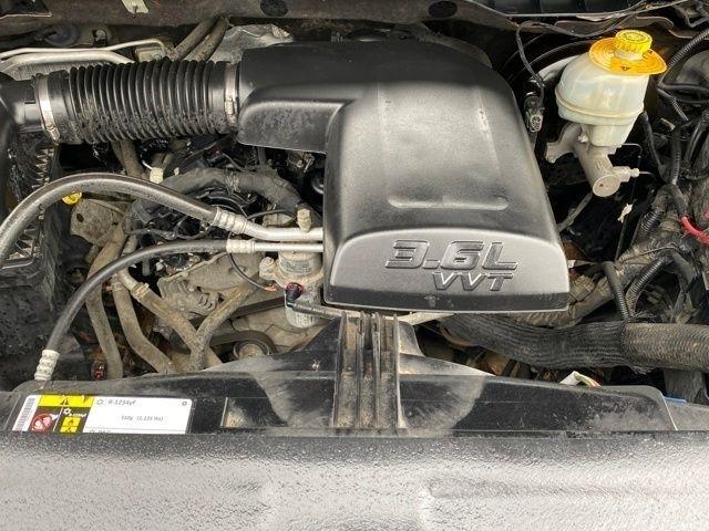 RAM 1500 Tradesman Quad Cab 4WD 2016