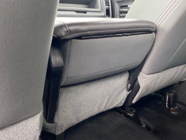 RAM 1500 Tradesman Quad Cab 4WD 2016