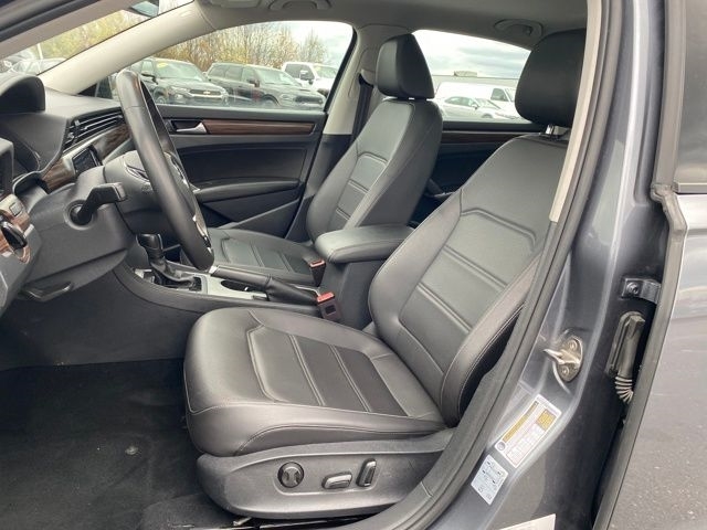 Volkswagen Passat Highline 2022