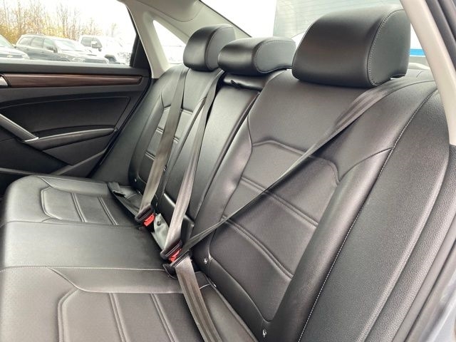 Volkswagen Passat Highline 2022