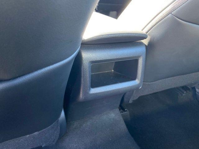 Toyota Camry SE 2023