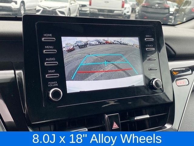 Toyota Camry SE 2023