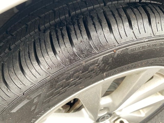 Toyota Camry SE 2023