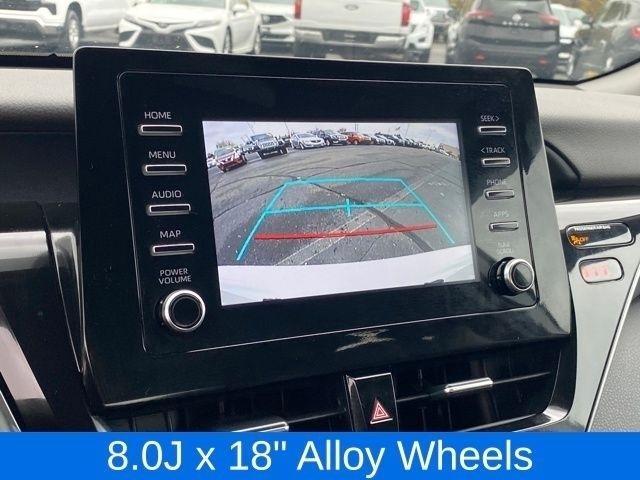 Toyota Camry SE 2023