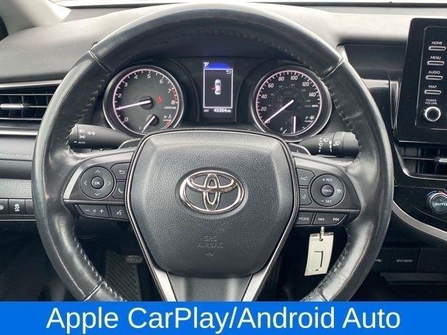 Toyota Camry SE 2023