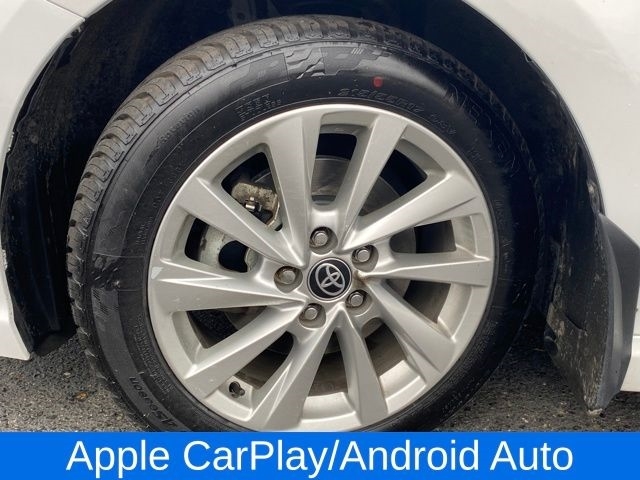 Toyota Camry SE 2023