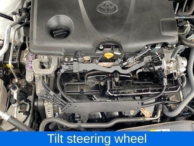 Toyota Camry SE 2023