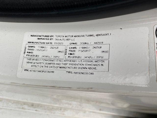 Toyota Camry SE 2023